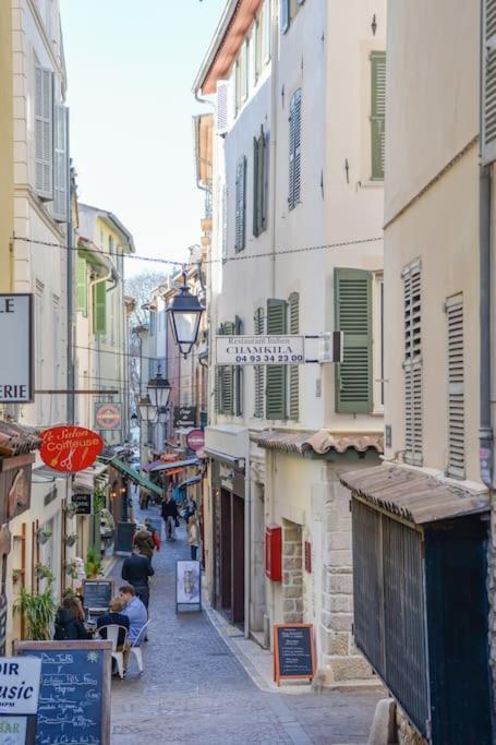 Apartament Old Town Antibes Superb New Flat, For 3, Ac, Wi-Fi Zewnętrze zdjęcie